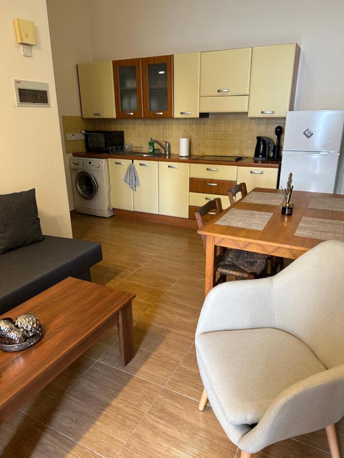 Old Town Saripolou Apartment Limassol Kültér fotó